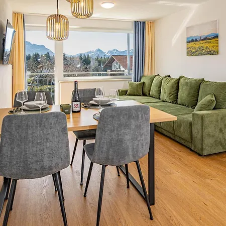 Apartment Alpenblick 9, Bergblick Pur im Allgäu * Halblech